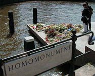 Гомомонумент в Амстердаме