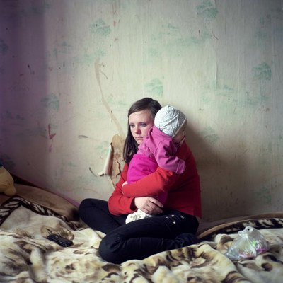 "Маленькие мамы": фотовыставка Михаила Протасевича